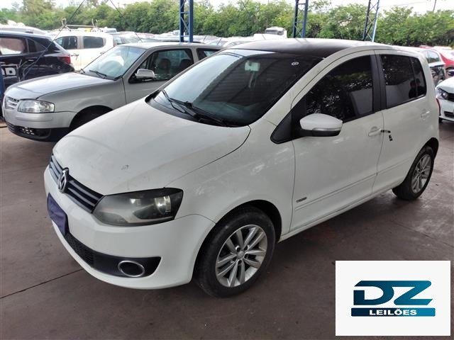 VOLKSWAGEN FOX 1.0 GII ANO 2011/2012