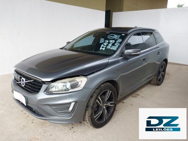 VOLVO XC60 2.0 T5 R-DESIGN ANO 2016/2017