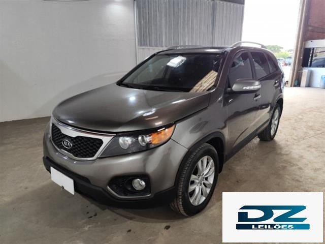 KIA SORENTO EX2 2.4 G27 ANO 2011/2011