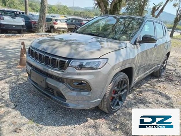 JEEP COMPASS BLACKHAWK 2.0 ANO  2024/2025