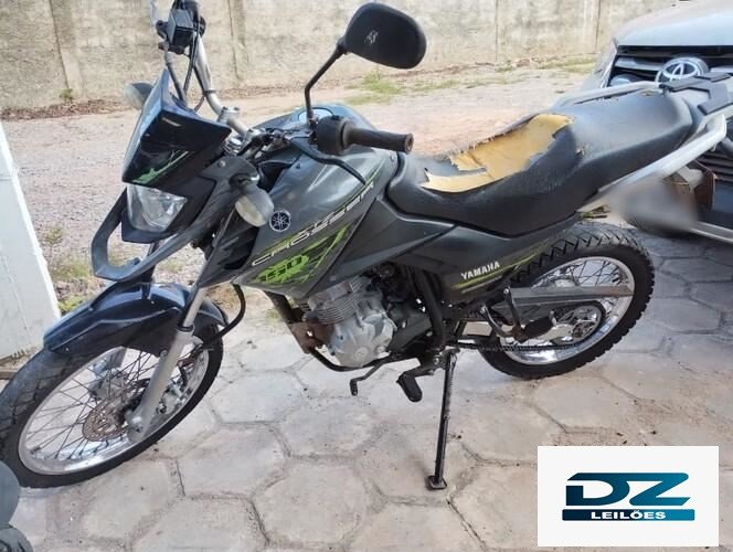 YAMAHA - XTZ 150 CROSSER ANO 2015
