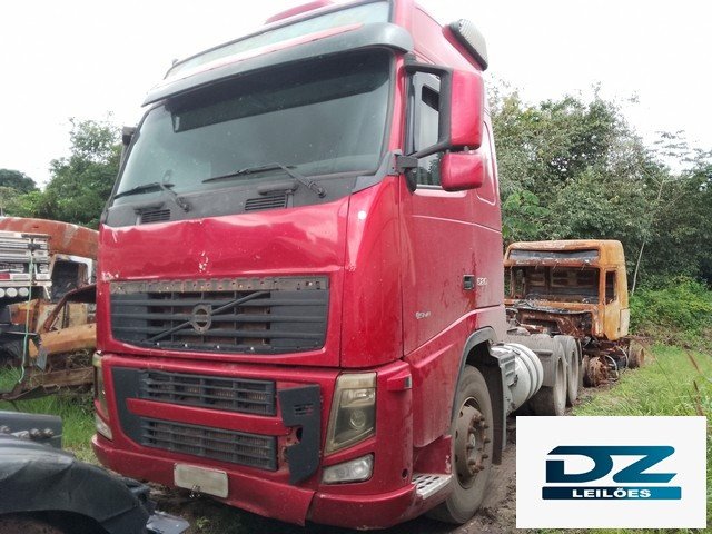 VOLVO FH 520 6X4T ANO  2009/2010