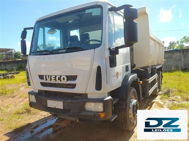 IVECO TECTOR 260E30ID 6x4 ANO 2022/2023