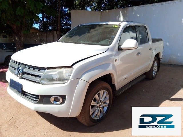 VOLKSWAGEN AMAROK CD 4X4 2.0 AT HIGH ANO 2012/2013