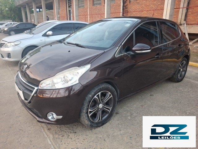 PEUGEOT 208 GRIFFE 1.6 AT ANO 2014/2015